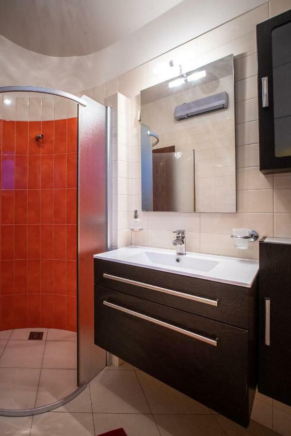 Apartman Nane Banjol Dış mekan fotoğraf